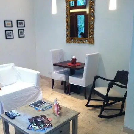 Apartamento Charming 1br In The Heart Of Cartagena's Old Cartagena