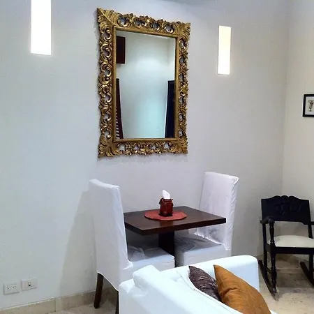 Apartamento Charming 1br In The Heart Of Cartagena's Old