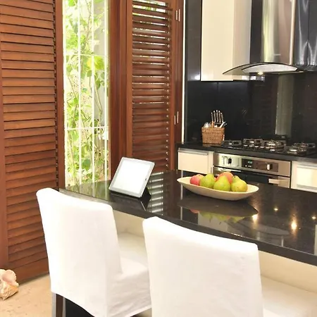 Apartamento Charming 1br In The Heart Of Cartagena's Old Cartagena