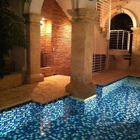 Charming 1br In The Heart Of Cartagena's Old