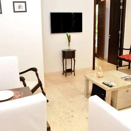 Apartamento Charming 1br In The Heart Of Cartagena's Old